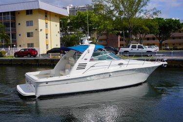 34' Sea Ray 2002 Yacht For Sale